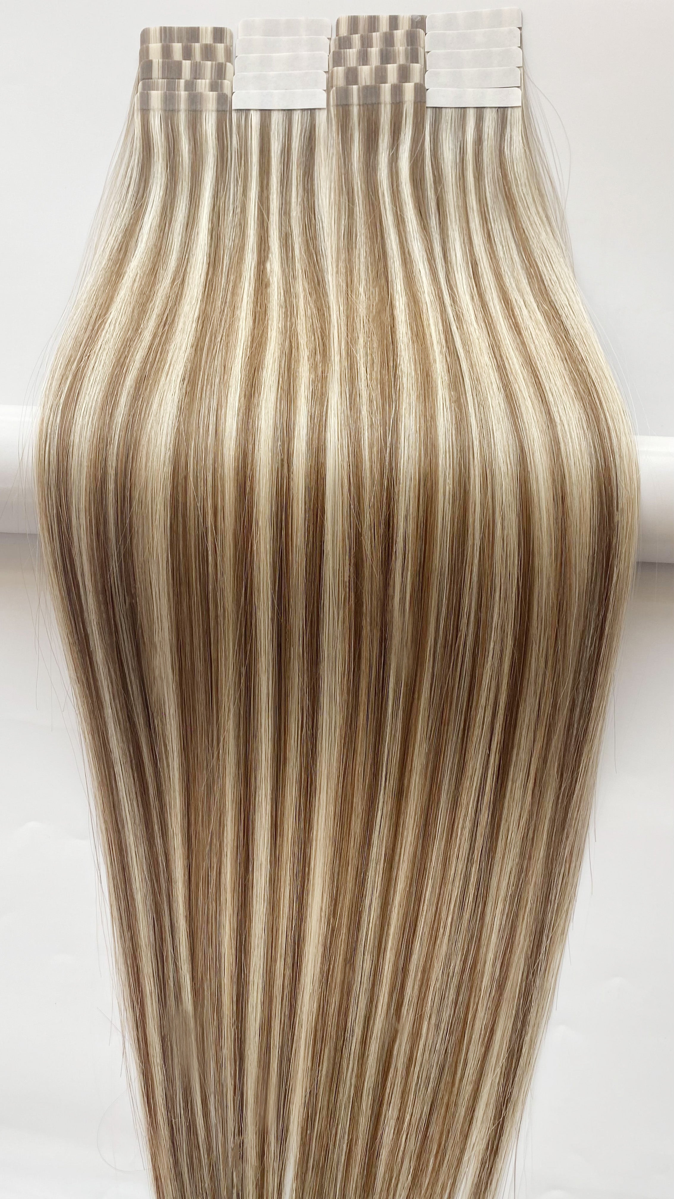 Tape-Extensions 8/613 gesträhnt